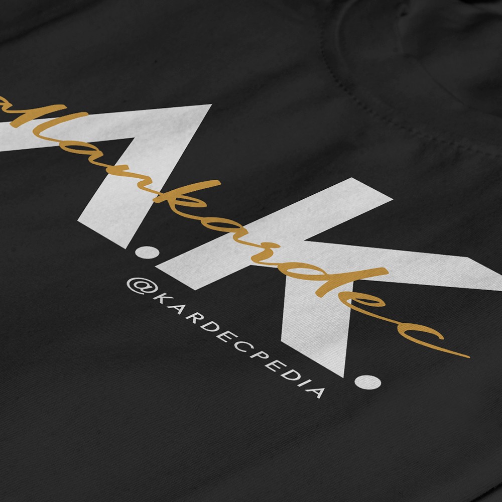 01-camiseta-nobilta-preta-detalhe